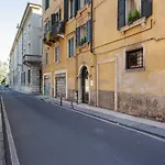 Guesthost - Citta Antica Charming Flat Διαμέρισμα