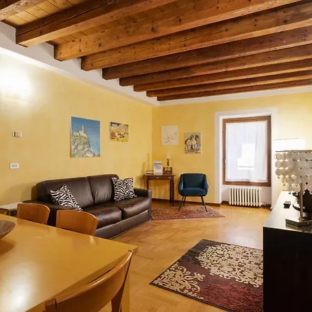 Citta Antica Charming Flat * Verona