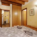 Appartamento Guesthost - Citta Antica Charming Flat *